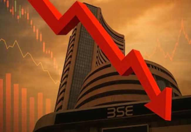 शेयर बाजार में कोहराम! सेंसेक्स 400 अंक से ज्यादा फिसला, कच्चे तेल में उबाल ने बढ़ाई टेंशन